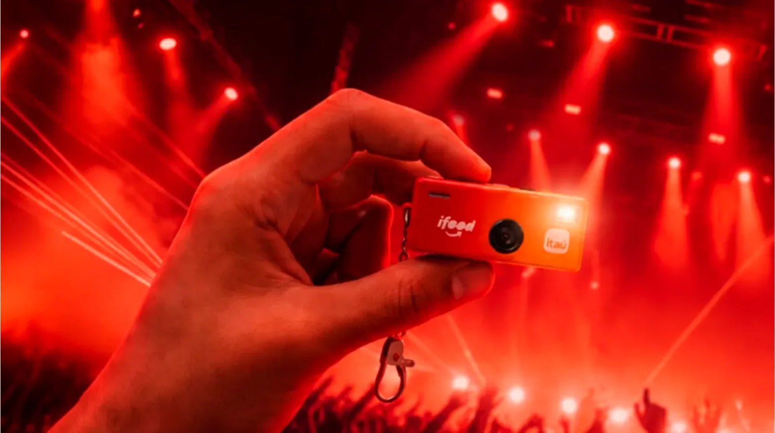 Grátis: Brinde iFood e Itaú no Rock in Rio 2026: Mini Câmera Digital Grátis